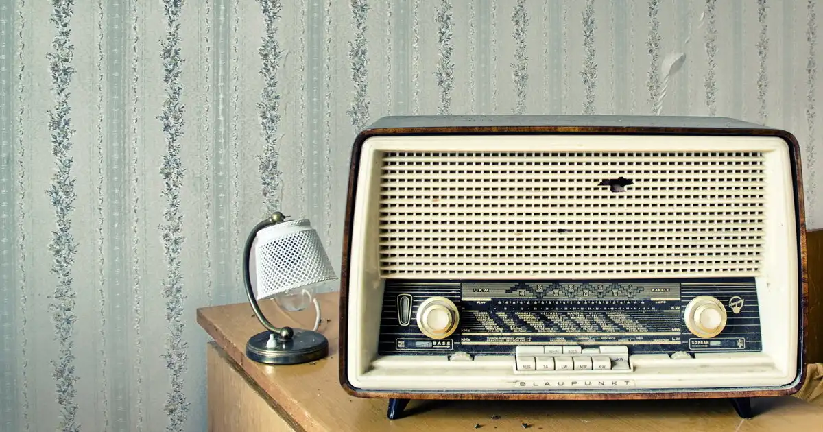 The Tale of the Old Radio Receiver